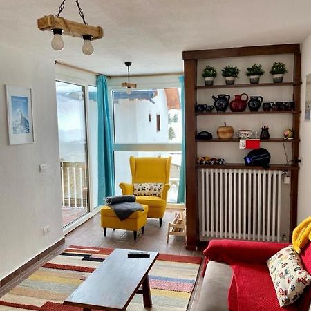 Cozy Apartment Near The Slopes بيريوِل تْشيرفينيا المظهر الخارجي الصورة